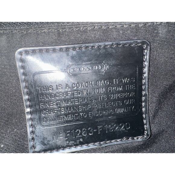 Coach Signature Stripe File Crossbody Zip Shoulder Bag F19220 Black Vintage Y2K - Picture 10 of 11